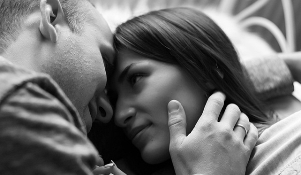 家居水景布局大揭秘：如何借水势催旺运势